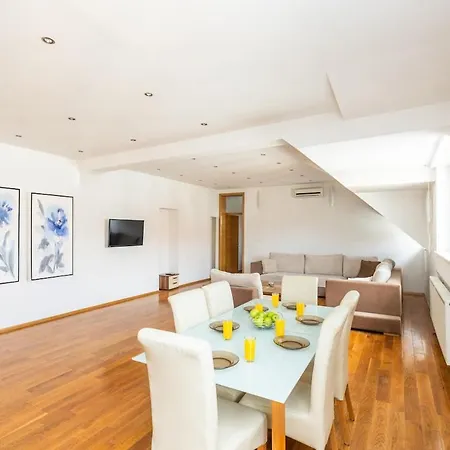 Apartamento Spacious In Downtown *