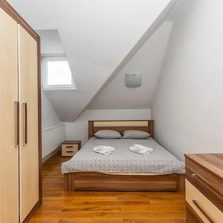 Spacious In Downtown Apartamento Sarajevo